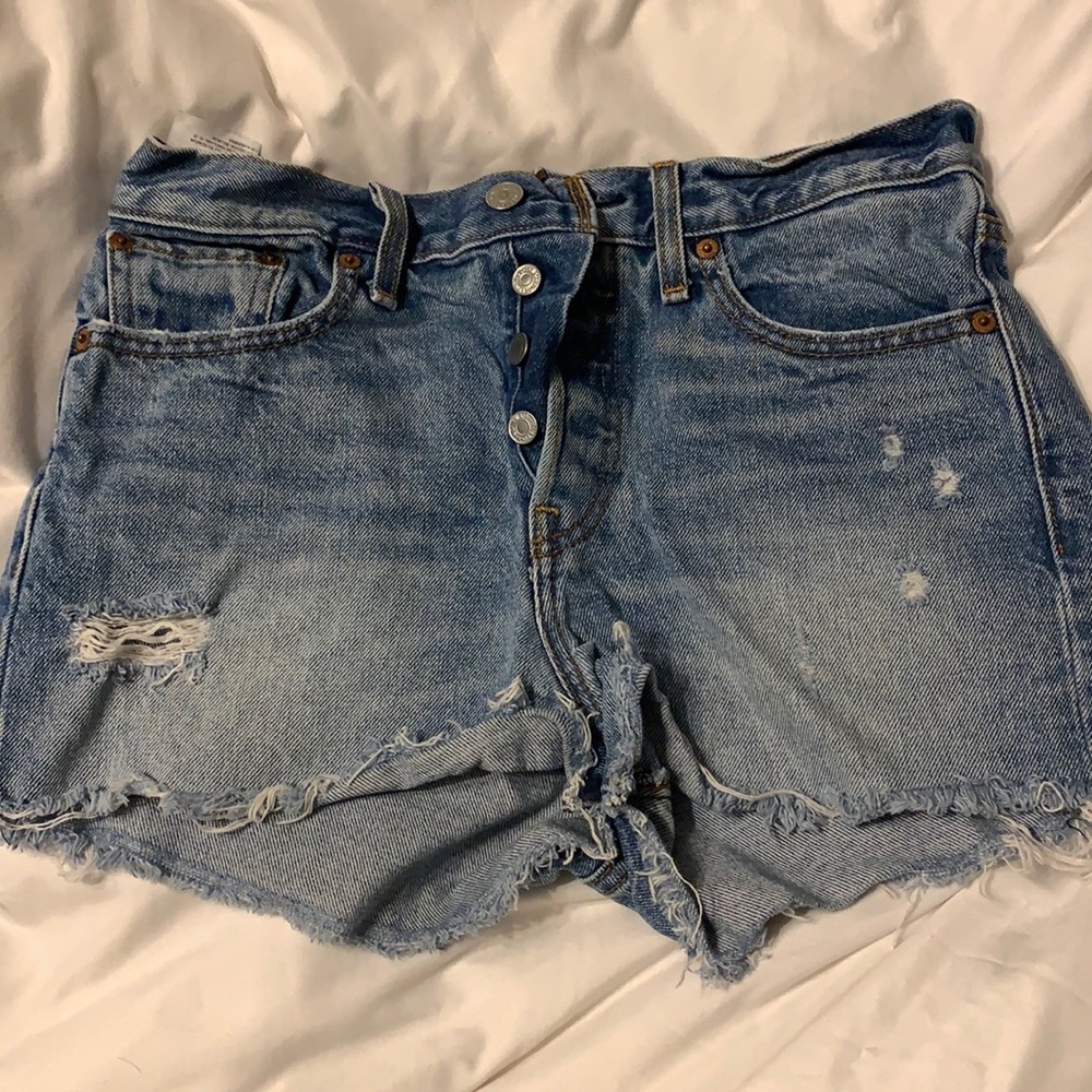 Levi’s High Waist Denim Jean Shorts Sz 28